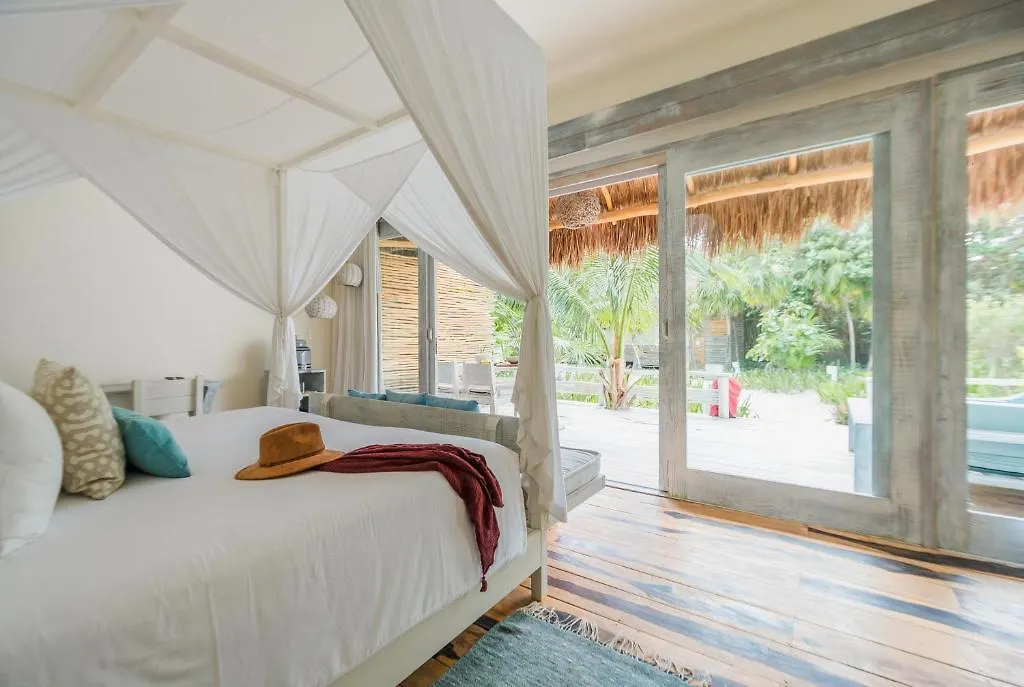 Hotel Kai Tulum 4*,